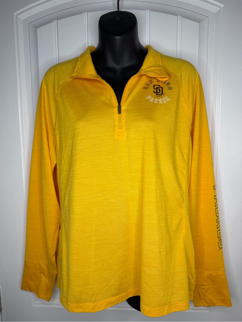 San Diego Padres 47 Brand Yellow Quarter Zip Long Sleeve Womens Size Large